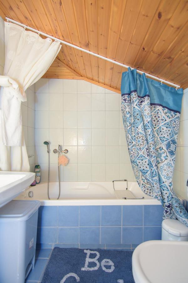Samian Thalia Apartment Pagondas Eksteriør bilde